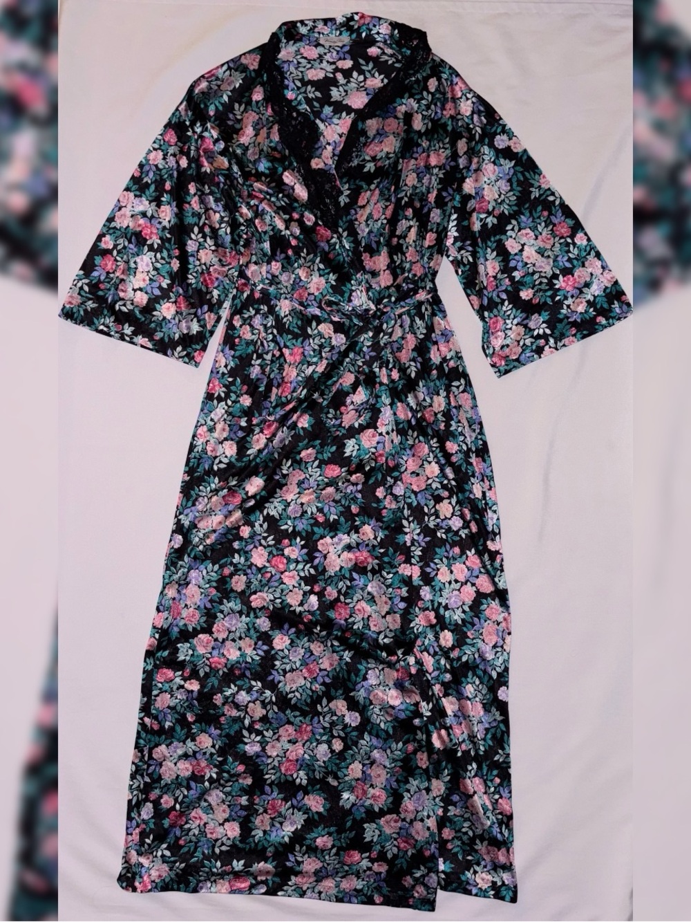 Vanity Fair M Vintage Floral Wrap Robe Housecoat Belted Lounge Robe Made in USA